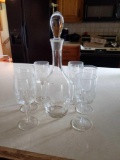 Decanter with 6 Wine Glasses & Glass Stopper