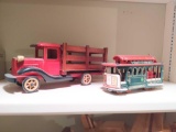 Wood Truck and Trolly Music Box pics on 17