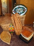 Wicker Baskets, Tray & Ornament Lot