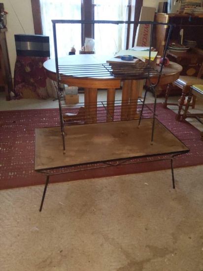 Mid Century Modern Coffee Tabe & Wire Rack