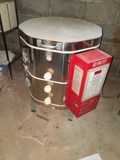 Skuit Ceramic Kiln - Powers Up - 220 Power