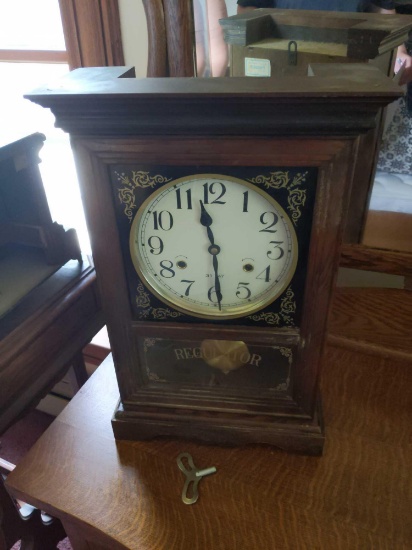 31 Day Regulator Mantle Clock - Untested