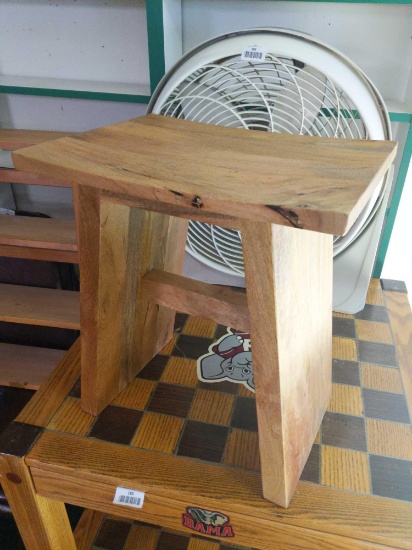 16x12x18 Solid Stool