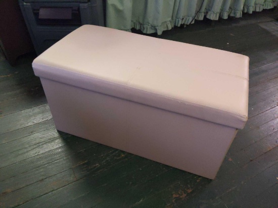 30"x15"x30" Padded Storage Bench