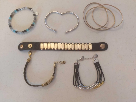 6 - Bracelets - Variety