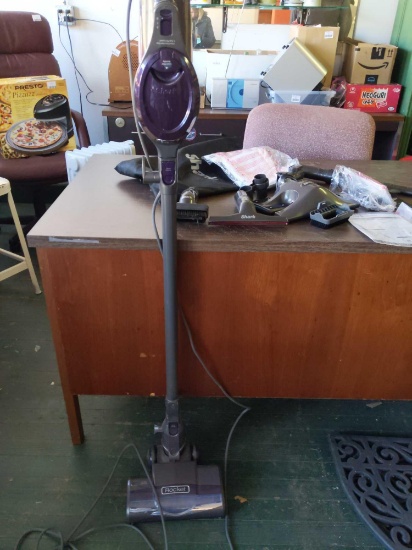 Rocket Shark Vac w/Accessories