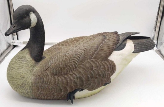 Ducks Unlimited Preening Canada Goose Sculpture 214/4000 for 2002 & 2003