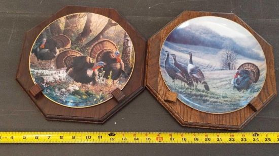 Wild Wings collector turkey plates - Kasper & Sieve