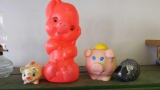 Plastic Piggy Bank Lot (4)