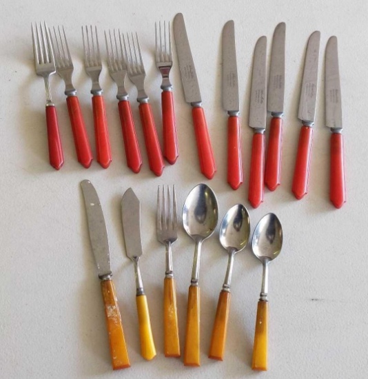 Starbrite Butterscotch & Robinson Red Bakelite Flatware Lot