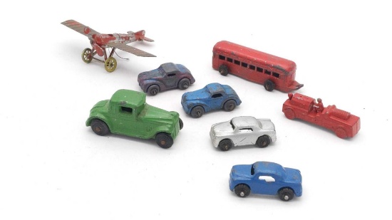 Unmarked Cast Vehicles with Depose Tin Airplane Lot