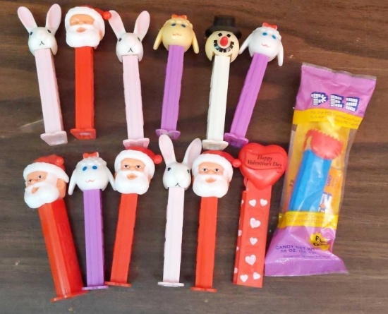 Holiday Pez Dispenser Lot