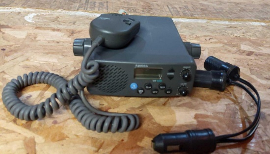 Apelco Marine Electronic CB ( untested))
