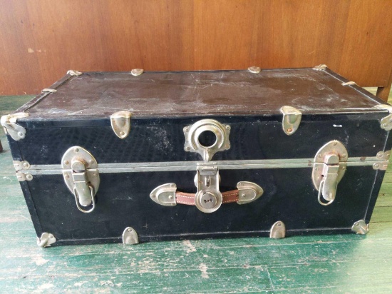 Trunk 30x15x12