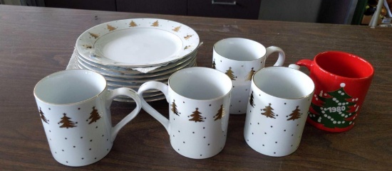 Christmas plates ,cups