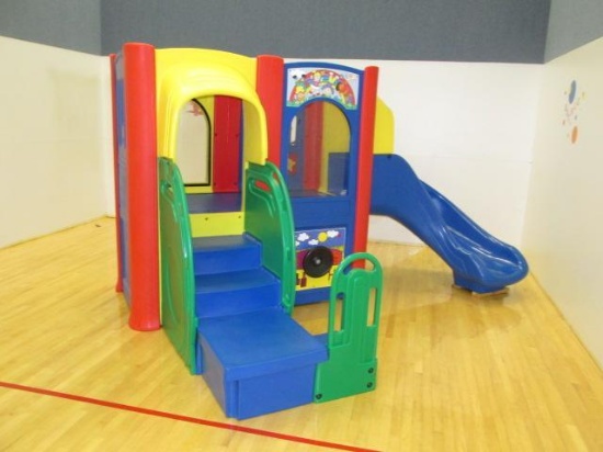 Kids Corner Active Play set w/slide 8'x12.5'x7'