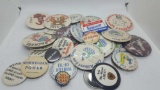 PINBACK BUTTONS