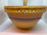 USA Pottery Mixing Bowl