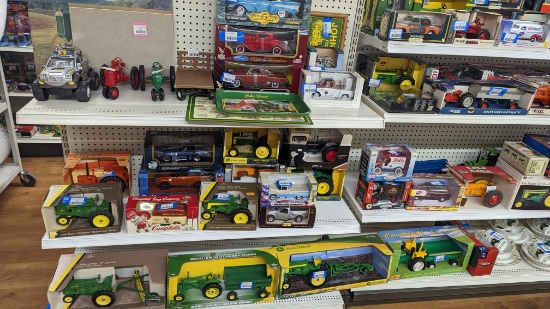 LEINING DIECAST TOY & TRACTOR- ONLINE ONLY AUCTION