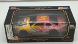 Racing Champions Terry Labonte #5 1995 NASCAR 1:24 Bank