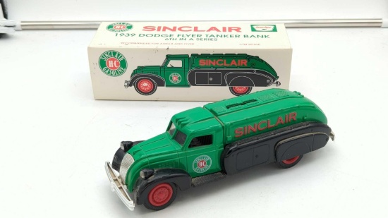 Ertl 1939 Dodge Flyer Tanker Bank #6 - shelf sitter