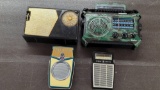 Portable Radio Lot - GE, Voyager solar & Beach Boy