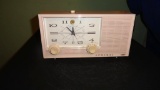 ADMIRAL WEST CLOCK PLASTIC RADIO UNTESTED