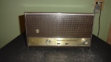 ZENITH SOLID STATE PLASTIC RADIO UNTESTED