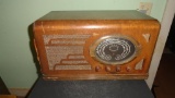 SKY ROVER MODEL 778 SERIES A WOOD RADIO DAMAGE ON SIDE UNTESTED