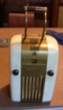 WESTINGHOUSE MODEL M-126 RADIO UNTESTED