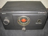 THE HALLICRAFTERS CO. CIVIC PATROL MODEL S-82 RECEIVER UNTESTED