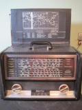 The HALLICRAFTERS PRECISION BUILT TW-1000 A CASE RADIO UNTESTED