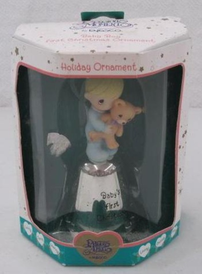 HALLMARK ORNAMENT- PRECIOUS MOMENTS