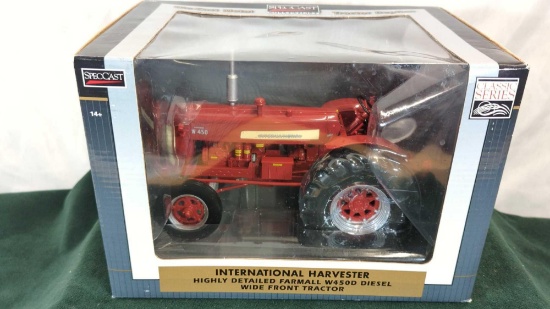 SPECCAST 1/16 SCALE IH HIGHLY DETAILED DIE-CAST FARMALL W450D DIESEL WF TRACTOR