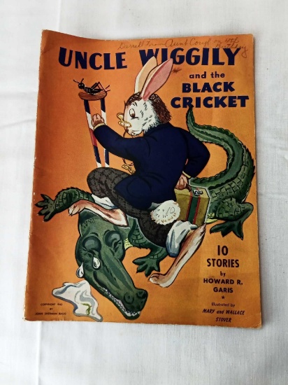 "UNCLE WIGGILY AND THE BLACK CRICKET" PAPER BACK BOOK. SOME WRITING ON COVER. 8"X11"