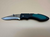 NORTH AMERICAN HUNTING CLUB POCKET KNIFE HALF SERRATED BLADE