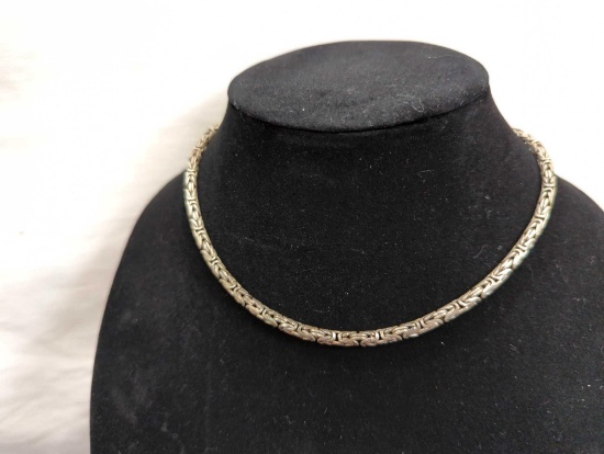 HEAVY STERLING NECKLACE MARKED 925