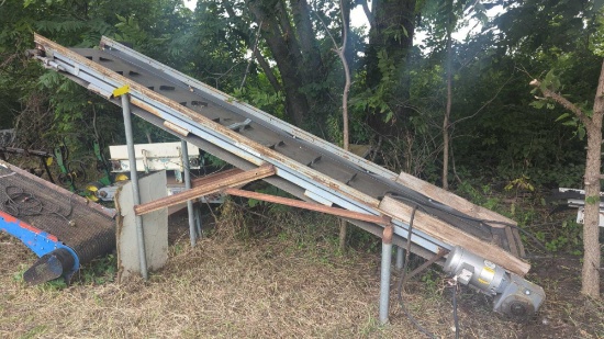 HAWKEYE PADDLE CONVEYOR 12 FT UNTESTED