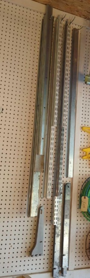 SHELVING METAL HANGING BRACKETS