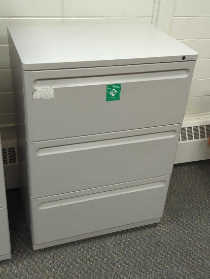 3 DRAWER LATERAL FILING CABINET 29"X20"X41-1/2"