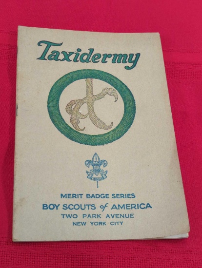 TAXIDERMY MERIT BADGE SERIES BOY SCOUTS OF AMERICA BOOKLET 1929 - 3385