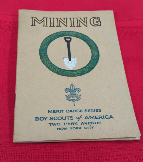 MINING MERIT BADGE SERIES BOY SCOUTS OF AMERICA BOOKLET 1929 - 3255