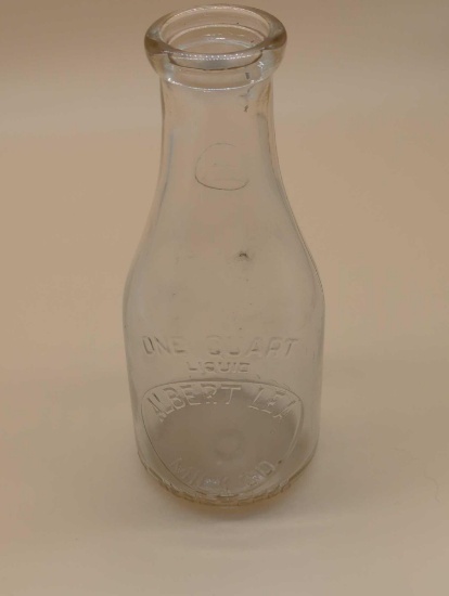 ALBERT LEA MILK CO. 1 QUART BOTTLE MARKED SEALED 1-11-14
