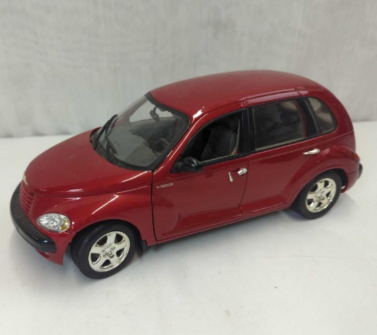 CHRYSLER PT CRUISER 1:18 SCALE DIE CAST REPLICA BY GATE NO BOX