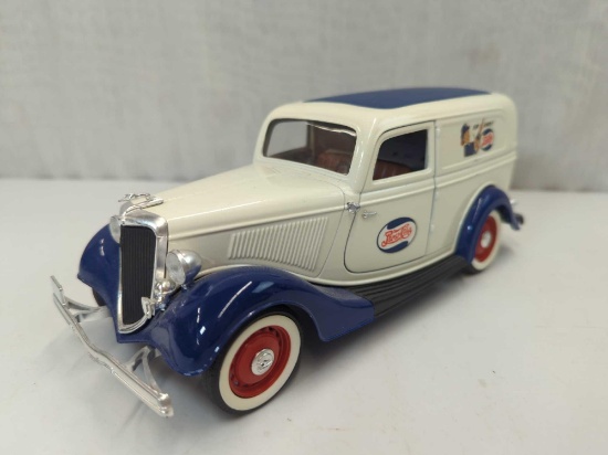 FORD PEPSI DELIVERY PANEL TRUCK SOLIDO MADE IN FRANCE 1:19 SCALE DIE CAST REPLICA NO BOX