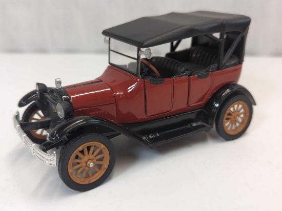 1918 CHEVROLET 490 TOURING 1:32 SCALE DIE CAST REPLICA