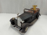 ROLLS ROYCE DECANTER WITH AMBER DECANTER WITH 6 AMBER SHOT GLASSES