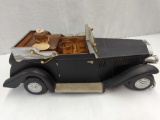 ROLLS ROYCE DECANTER WITH AMBER DECANTER WITH AMBER SHOT GLASSES MUSIC BOX WORKS