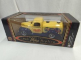 1940 FORD PEPSI COLA DELIVERY TRUCK REPLICA DIE CAST METAL 1:18 SCALE