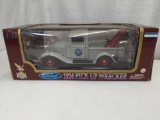 1934 FORD PICKUP WRECKER 1:18 SCALE DIE CAST METAL REPLICA